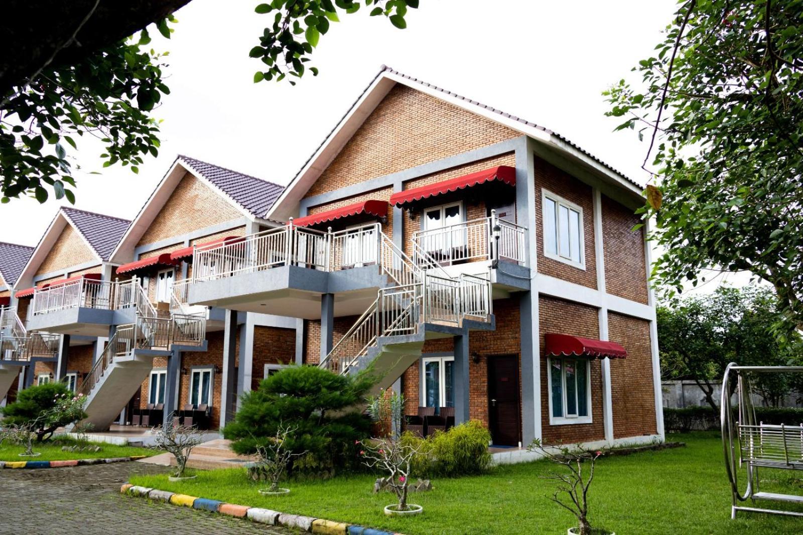 Thong'S Inn Hotel Kualanamu Medan Exterior photo